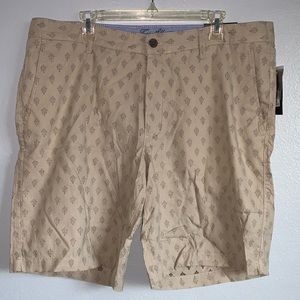 Tasso Elba Tan Print Shorts. NWT.